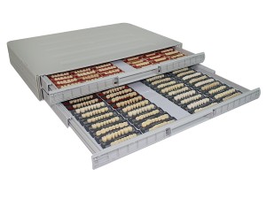 Denture drawer